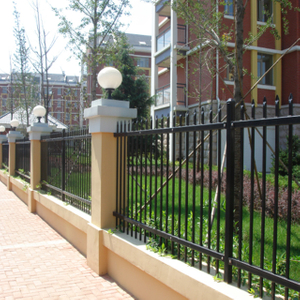 EASTLAND Fence & Gate